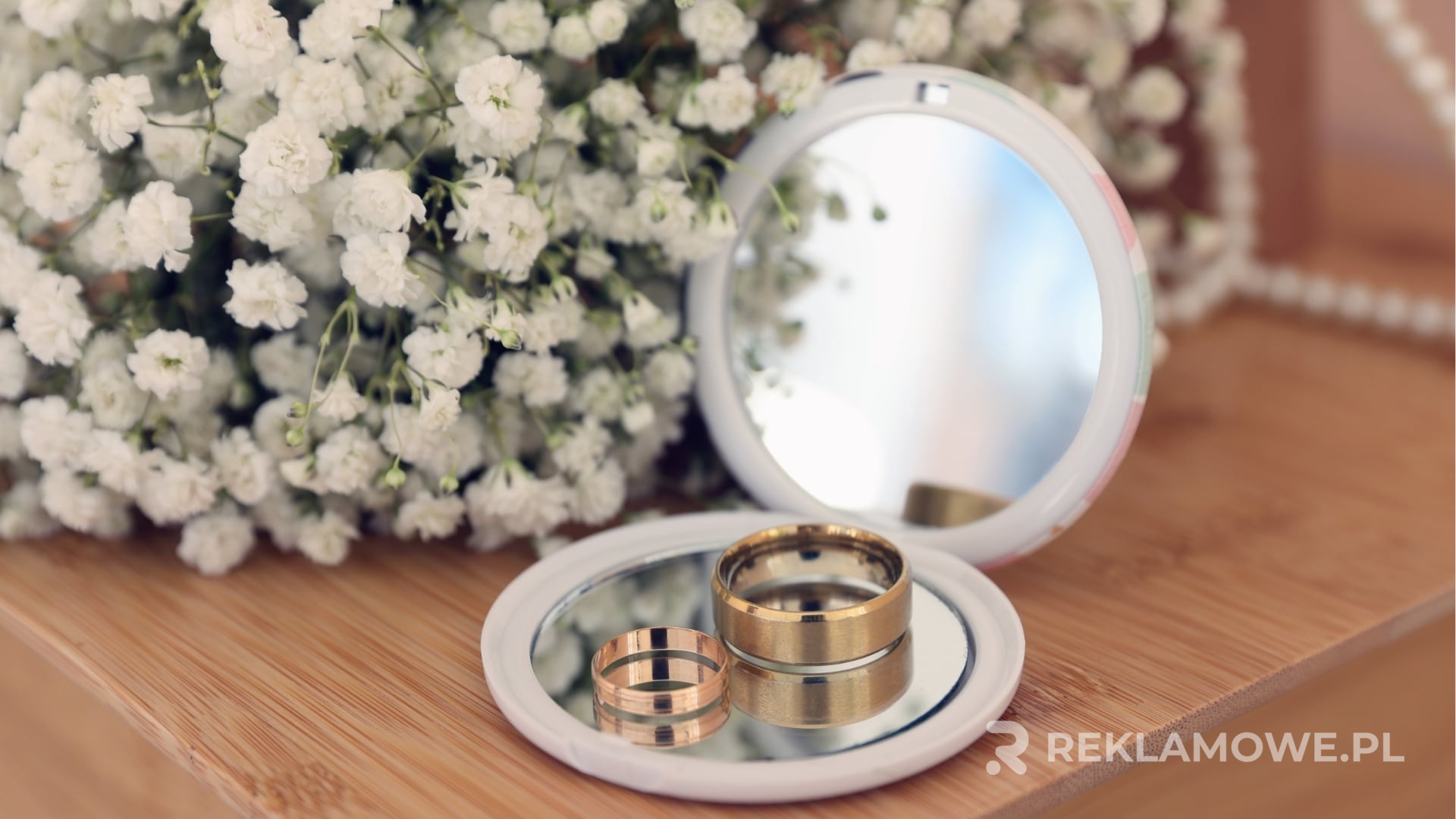 Lusterko reklamowe z logo firmy